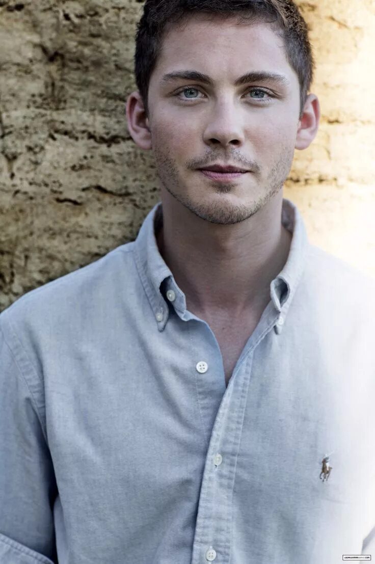 Logan actors. Логан лерман. логан лерман перси джексон. актер логан лерман. logan lerman 2014.