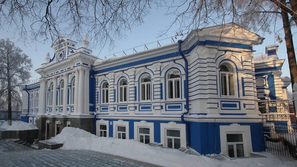 Театр тюз пермь. Пермский тюз. дом пароходчика любимова пермь. театр юного зрителя пермь. пермский тюз здание.