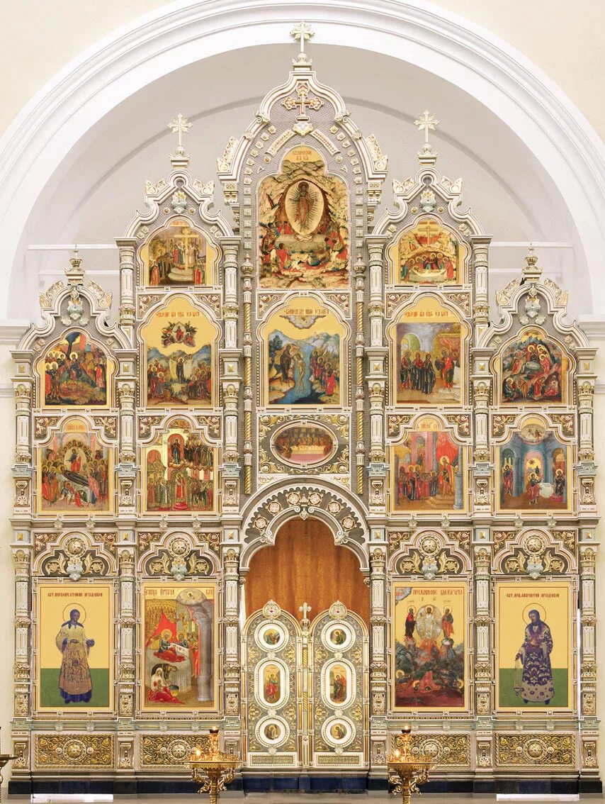 центр иконостаса. монастырь иоанна бигорского (xi в. иконостас храма христа спасителя. картуш рпц иконостас. мемельский иконостас.
