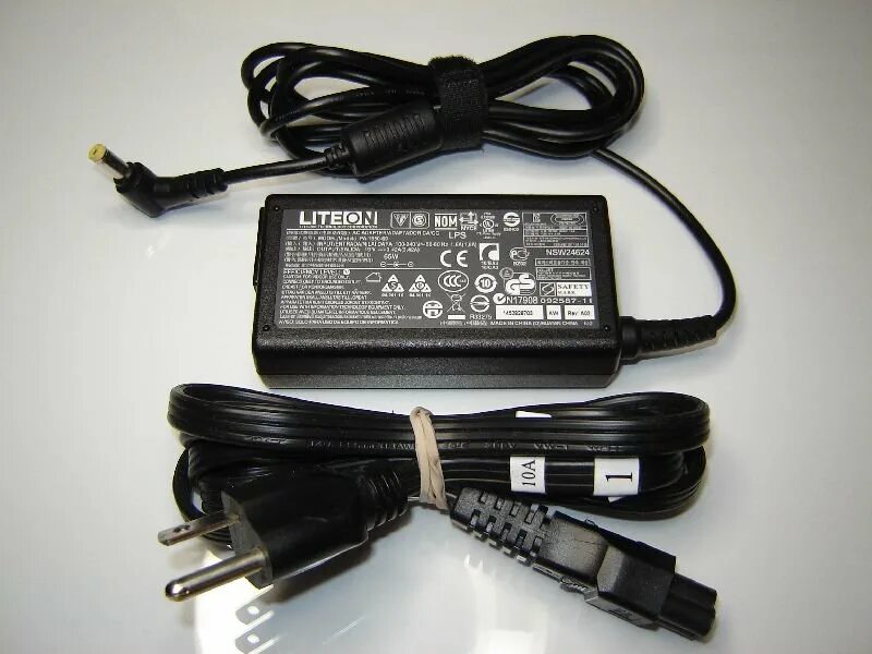 5х3. Какие адаптеры в ноутбук. Переходник acer aspire. 42a, 5. 42 19v.