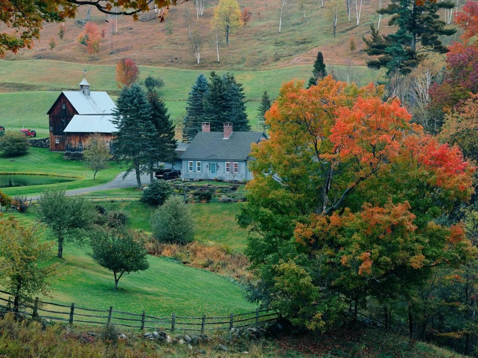 Month in the country. Вудсток штат Вермонт. Штат Вермонт природа. Деревенские домики штат Вермонт. Вермонт осенью городок.