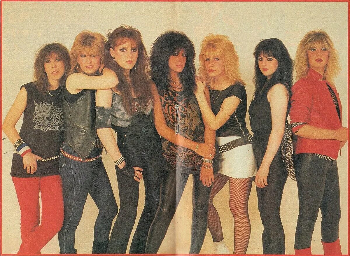 Группа комбинация год. Группа комбинация 90. Группа комбинация 1988. Girlschool группа в молодости. Группа комбинация 90-е.