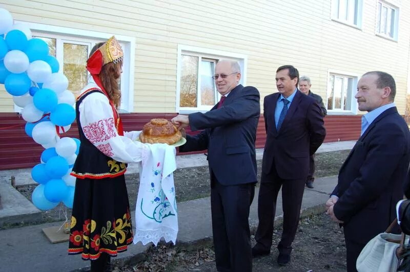 Погода село майские. Красноярский край Идринский район село Майское утро. Село Майское утро Идринского района. Поселок Майское утро Идринский район. Администрация Идринское Идринского района.