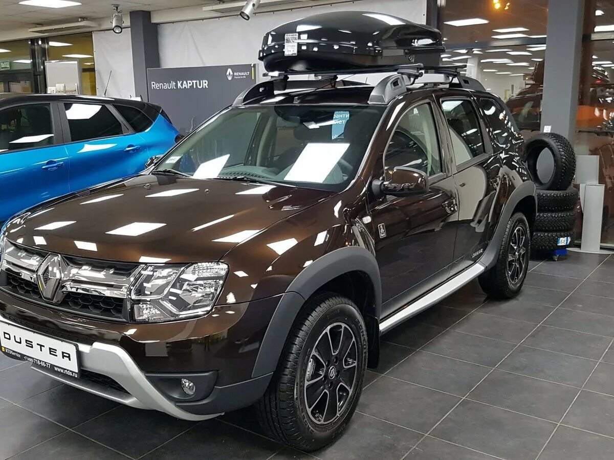 Рено дастер купить в ростове. Рено Дастер 2017. Renault Duster 4wd 2017. Renault Duster 2016 коричневый. Новый Рено Дастер 2017.