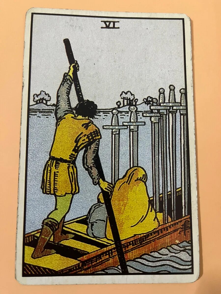 Карта таро шестерка мечей. 6 мечей работа. 6 мечей работа. Шестерка мечей таро. Шестерка мечей таро райдера уэйта.