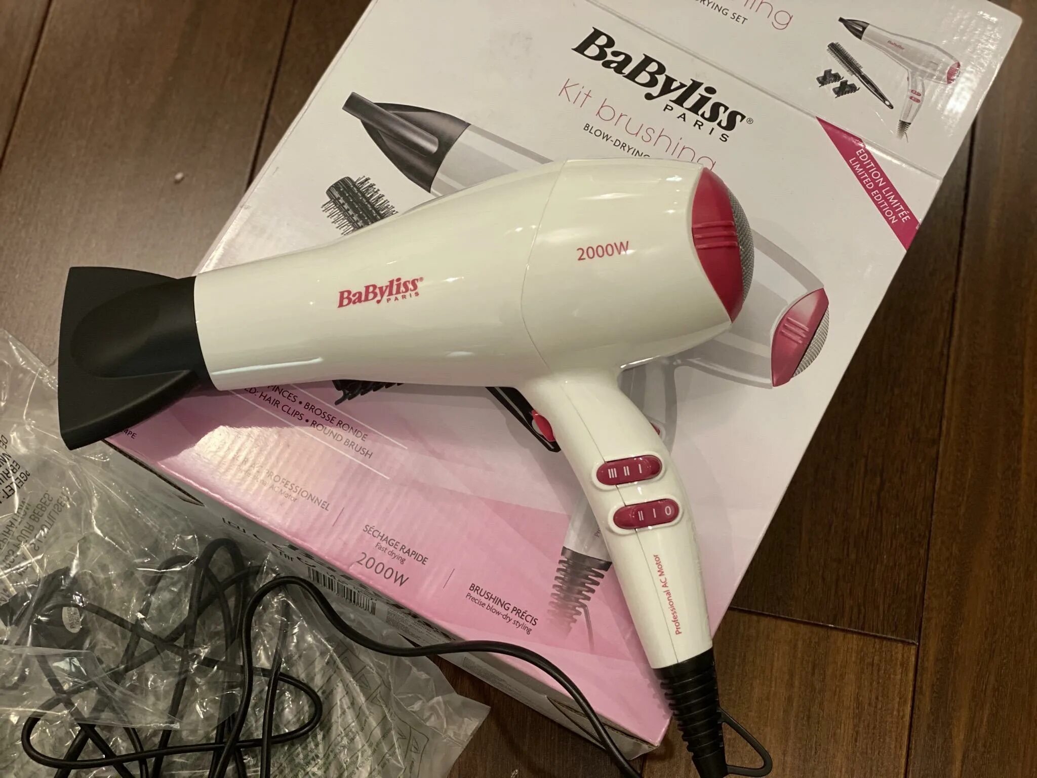 Фене стайлере remez model s. Фен BABYLISS s252. Фен BABYLISS lp161e. BABYLISS фен 1319se. Фен BABYLISS 8602.