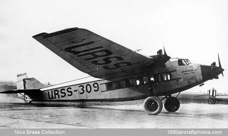 Туполев ант 9. Самолет пс-9 (ант-9) ,,крылья советов". Туполев самолет ант 9. Самолет туполева ант 9. Туполев ант-9 (пс-9).