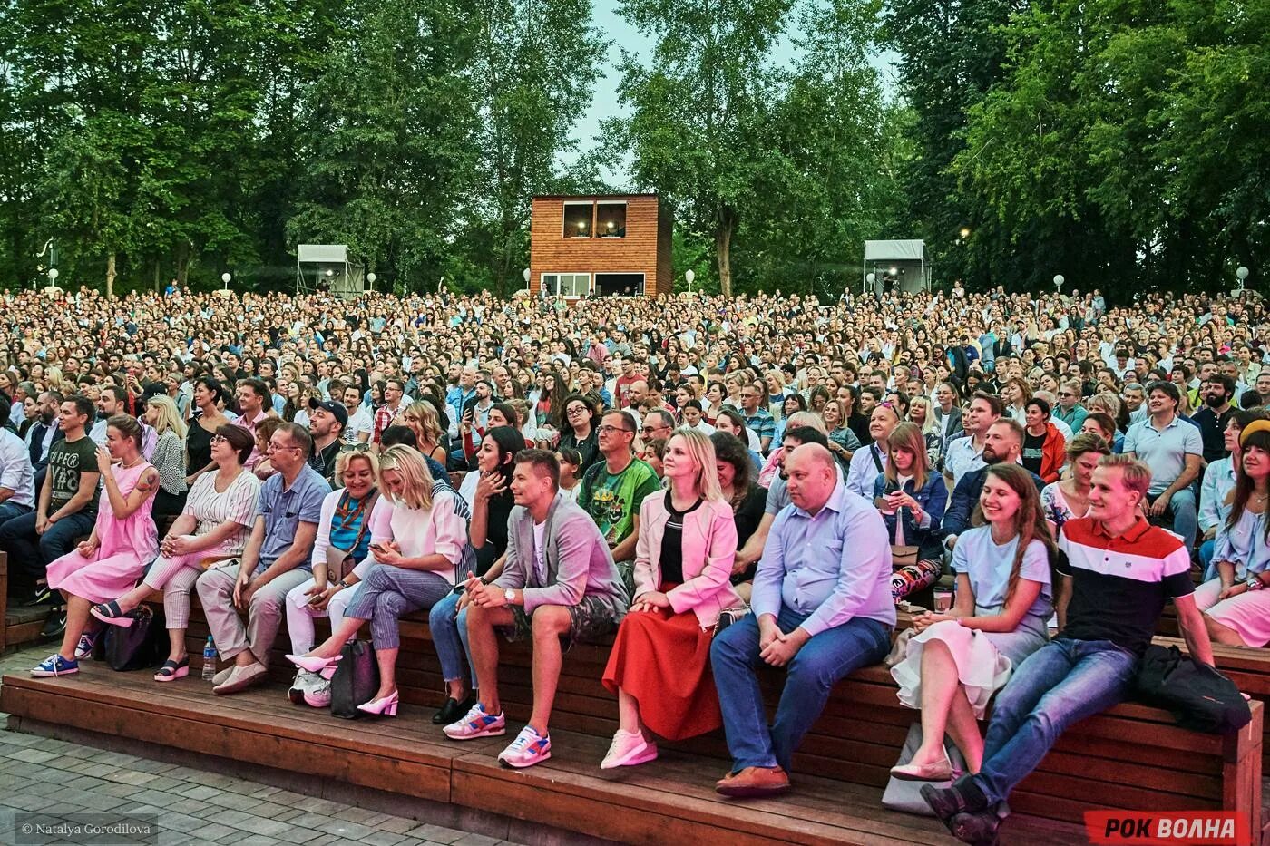 Зеленый театр парк Горького. Зеленый театр ВДНХ. Зеленый театр ВДНХ концерт. Амфитеатр зеленый театр парк Горького. Зеленый театр 3