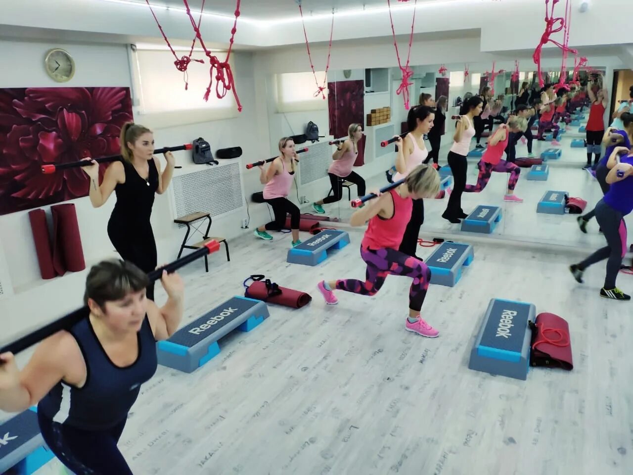 Фитнес интенсив. Фитнес интенсив тренировка. Интенсив зал. Fitness Intensive, Петрозаводск.