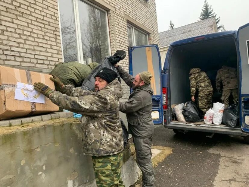 Госпиталь в Луганске военный. Военный госпиталь Ростов. Полевой госпиталь в Луганске. Госпиталь в луганске для военных