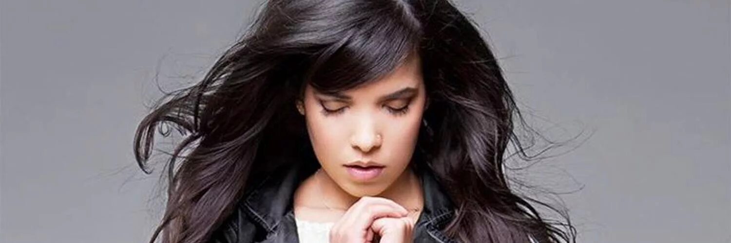 Индила лучшее. Indila певица. Indila французская певица. Indila 2023. Индила дерниере дансе.