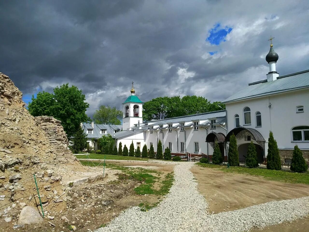 снетогорский монастырь псков. собор рождества богородицы снетогорского монастыря в пскове. снетогорский женский монастырь рождества богородицы псков. снетогорский женский монастырь рождества богородицы псков. снетогорский женский монастырь рождества богородицы.