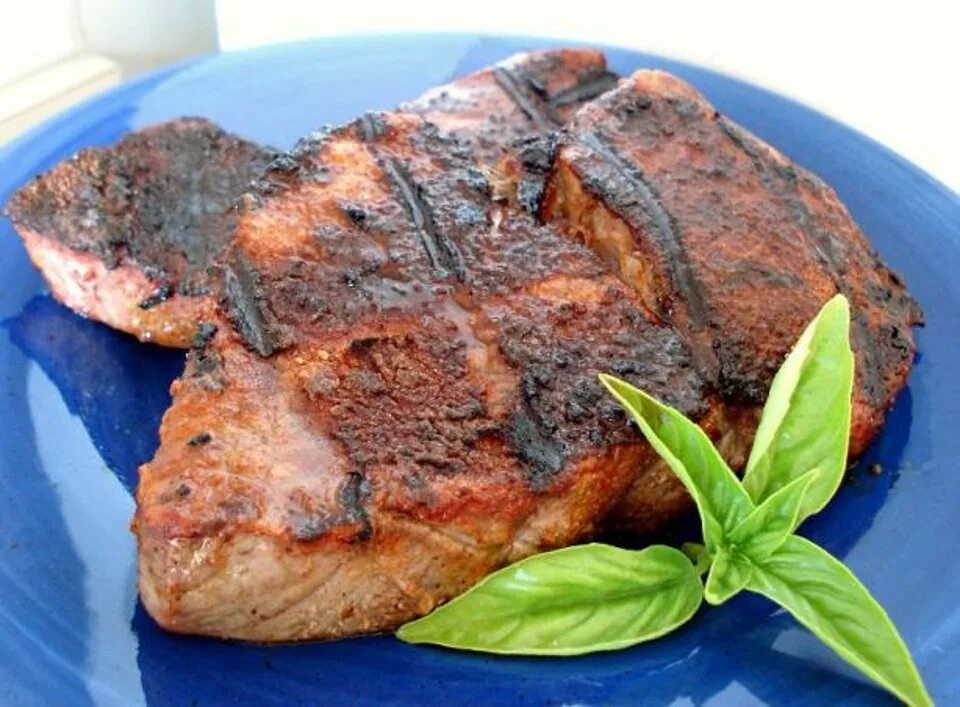 Стейк вкус. Стейк фото. мясные блюда. стейк из свинины на сковороде. стейк жарится.