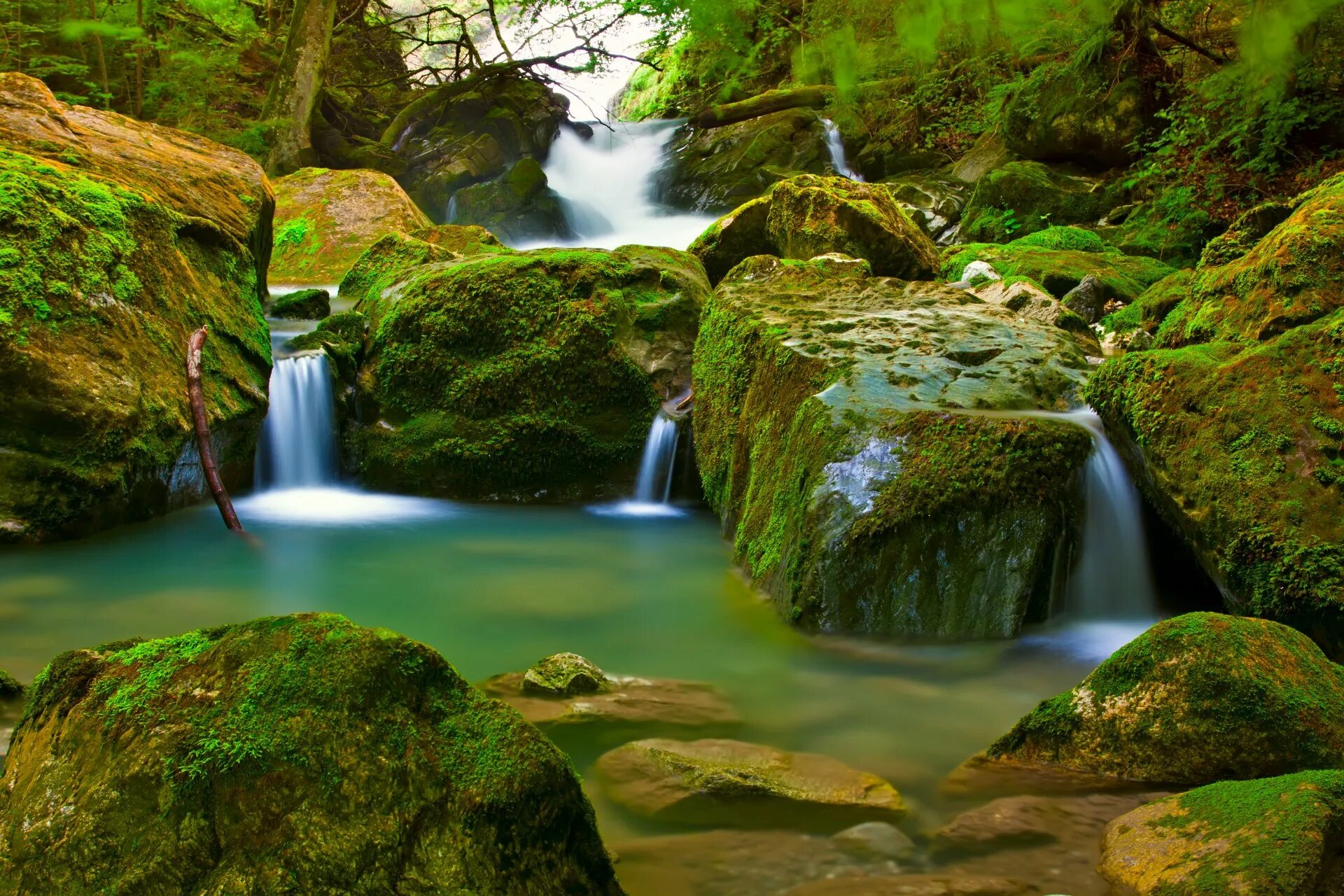 Красивые картинки на рабочий экран. Природа. Водопады. Фотообои природа. Красивая природа.