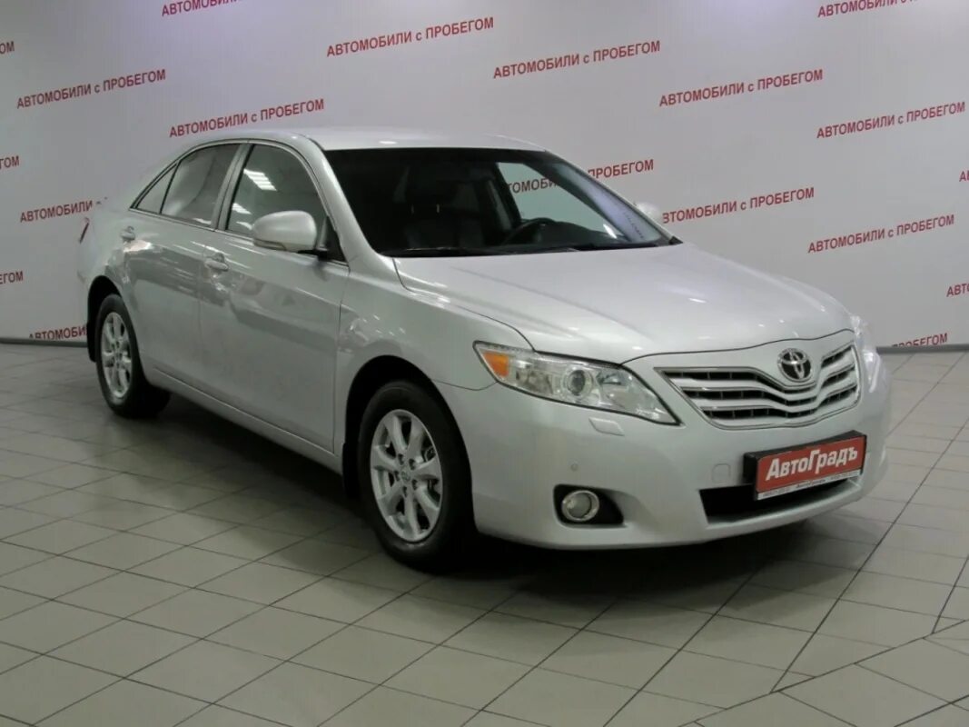 Дром ру камри. Toyota Camry vi (xv40) Рестайлинг. Toyota Camry 2.4 2011 года. Toyota Camry xv40 Рестайлинг комплектации. Тойота Камри Рестайлинг 40 кузов 11 года.