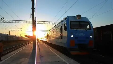 Поезд 360 м