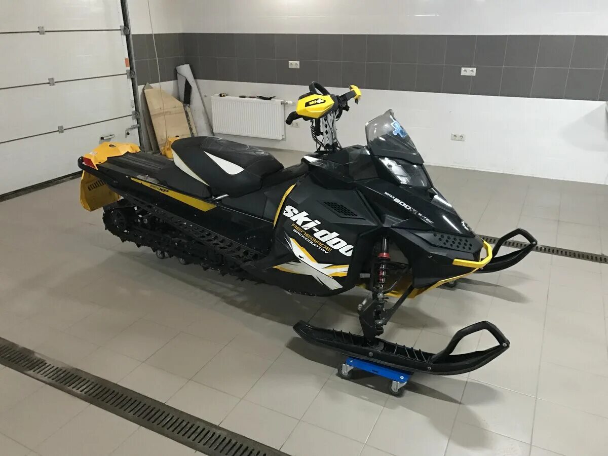 Doo renegade. Brp ski-doo mxz renegade x 800. brp backcountry x 800 r. brp renegade backcountry 800 e-tec. brp renegade backcountry x 800 r.