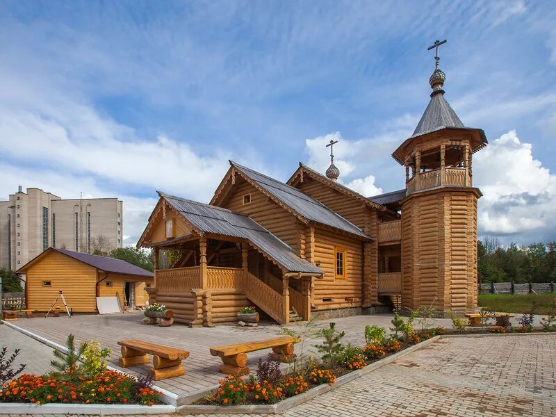 церковь святого великомученика и целителя пантелеимона мурманск. церковь святого пантелеймона мурманск. кабардинка храм святого пантелеймона. храм пантелеймона мурманск. храм святого пантелеймона в калужской области.