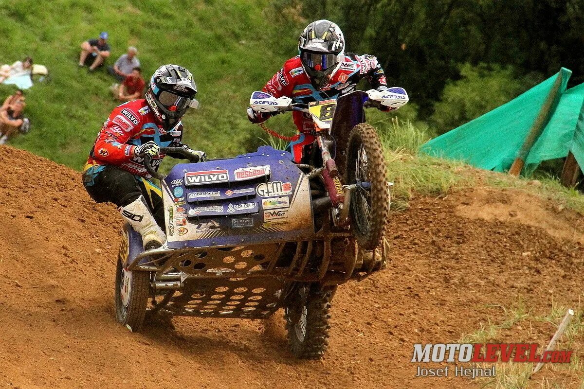 мотокросс с коляской чемпионаты. мотокросс с коляской чемпионаты мира. мотокросс с коляской 2022. мотокросс с коляской. мотокросс с коляской чемпионаты.