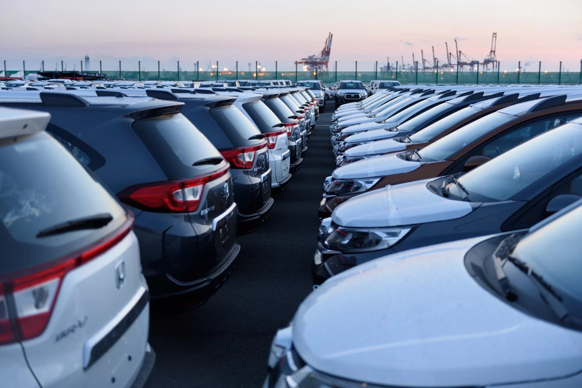 Импорт авто компании. Импорт авто компании. Japanese used vehicle exporting. Автомобилестроение. Импорт авто компании.