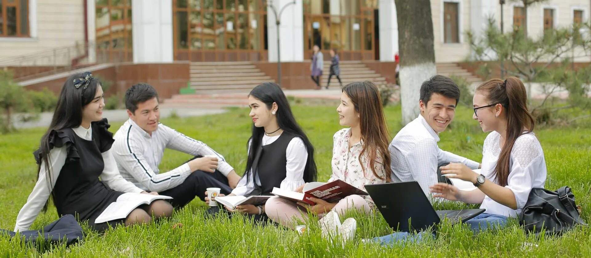 Student 8 qism. Школьники Узбекистана. Магистратура в Узбекистане. Талабалар расми. Талаба ёшлар.