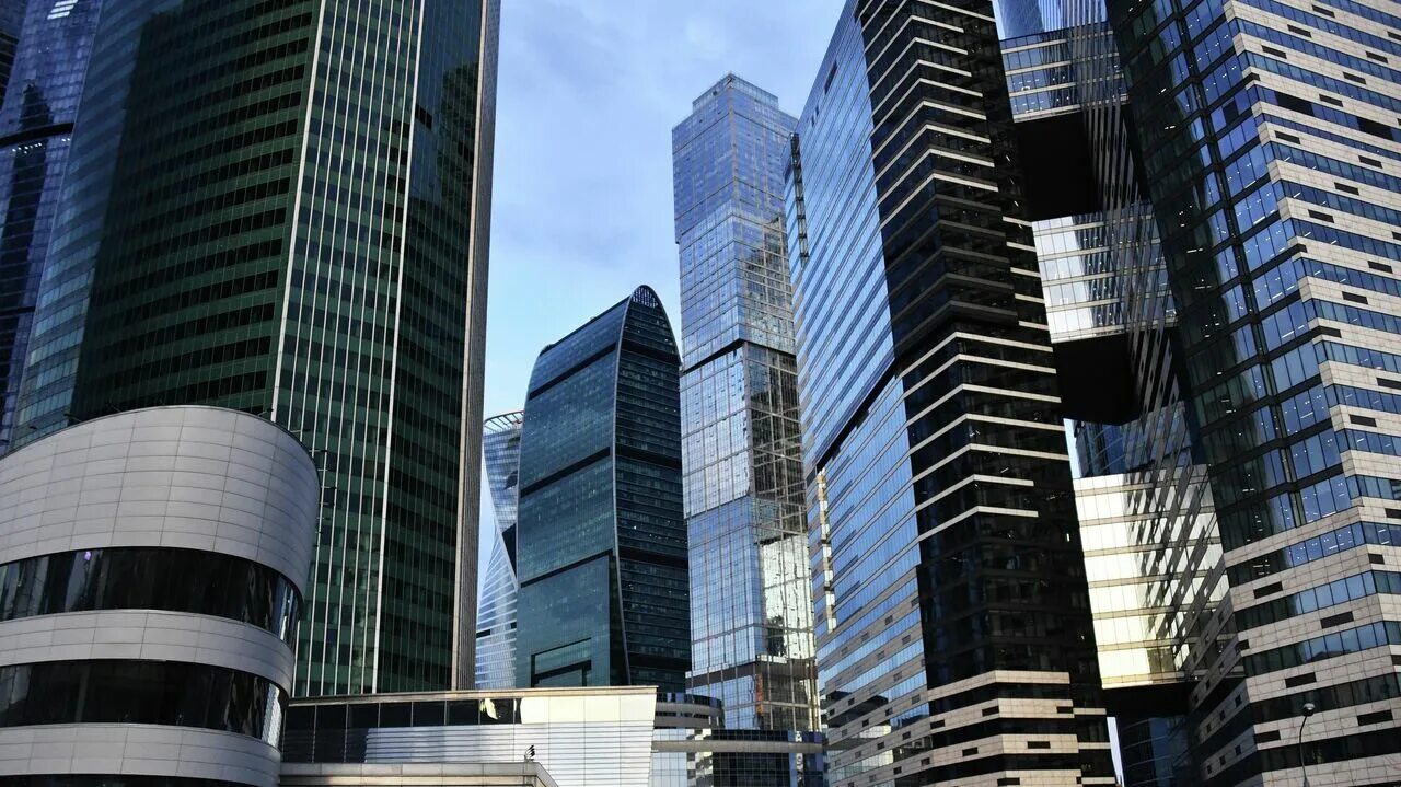 Управ сити. Деловой центр «город столиц» башня москва-сити. москва сити 2025. башни москва сити 2025. москва сити 100 этаж.