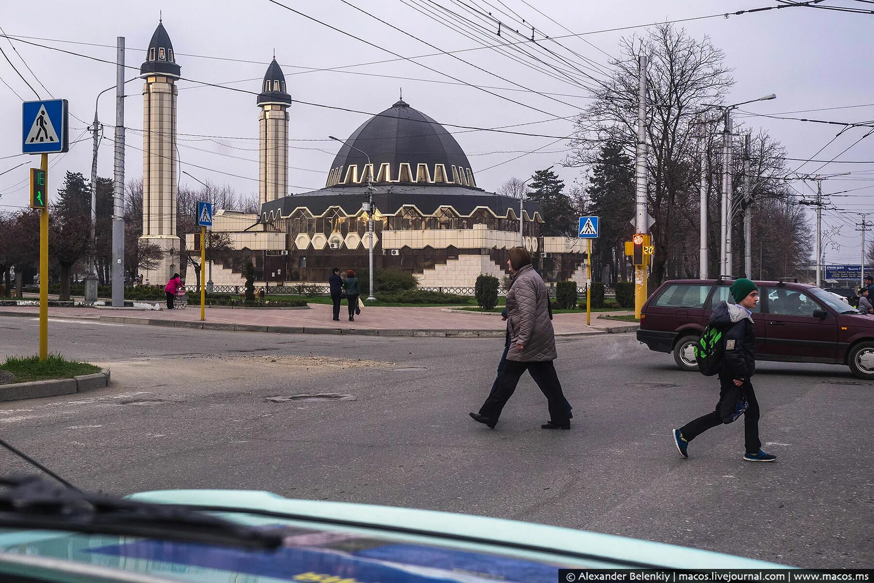 Погода в нальчике на неделю 14 дней. Город Нальчик и Безнальчик. Нальчик плохие места. Погода в Нальчике. Нальчик градусы.