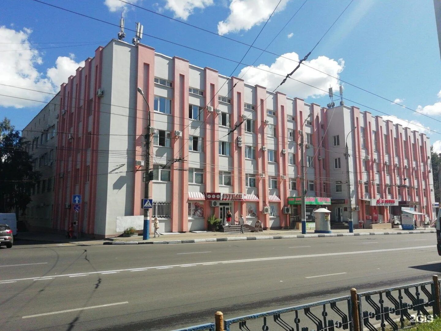 Красноармейская 60 брянск одежда и обувь. Улица красноармейская 60 брянск. Ул красноармейская 60 брянск. Красноармейская 158 брянск. Красноармейская 60 брянск.
