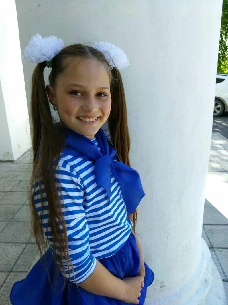 Видео шестиклассницы. Ученица 5 класса. Шестиклассница. Шестиклассница. Лица шестиклассниц.