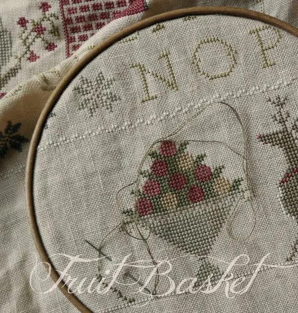 Cross thread. Вышивка with thy needle and thread. вышивка with thy needle and thread wtnt. quaker handework by with thy needle &amp; thread. country stitches with thy needle and thread схемы вышивки.