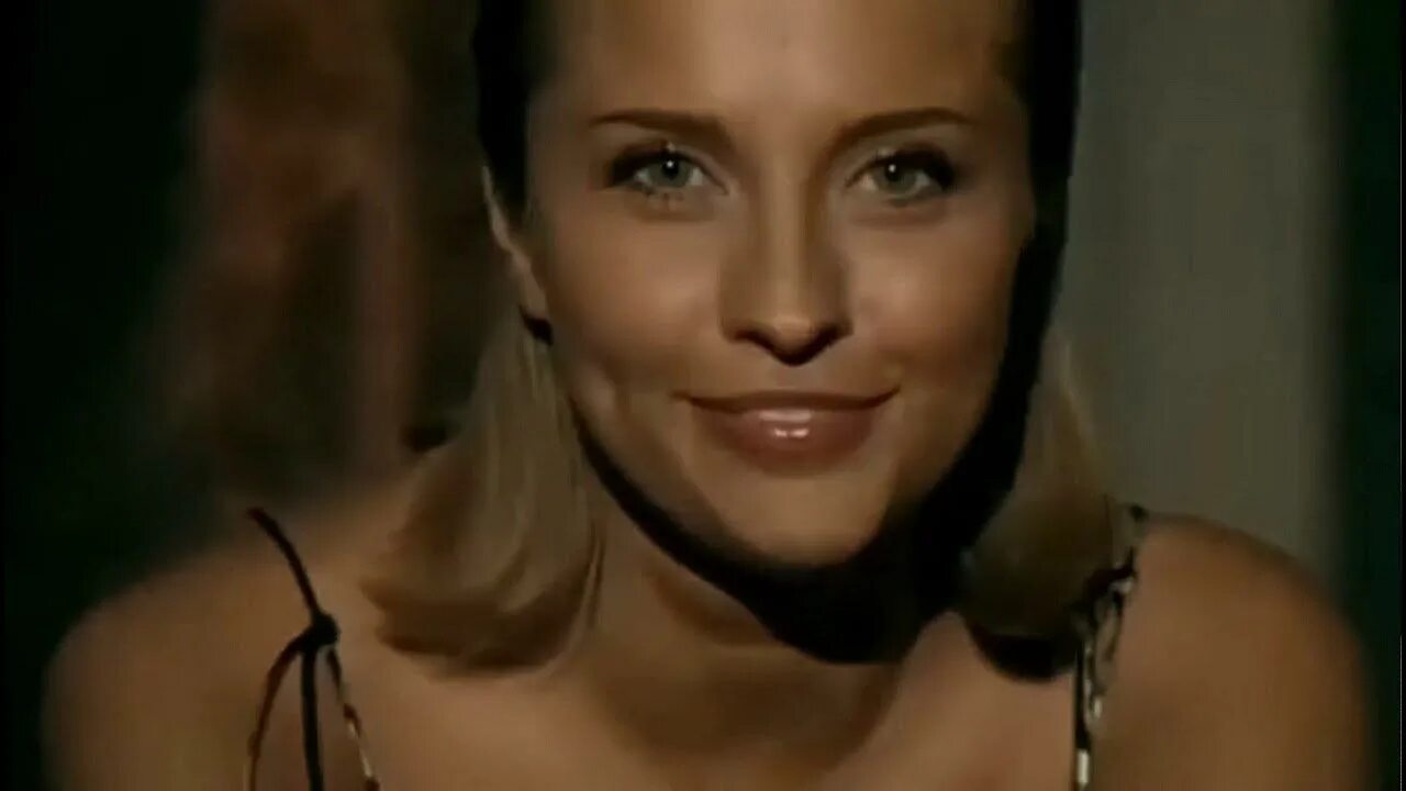 Чёрный дрозд и белый аист дмитрий маликов автор песни. Чёрный дрозд и белый аист. Дмитрий маликов черный дрозд и белый аист. Клип маликова черный дрозд. Маликов дрозд.