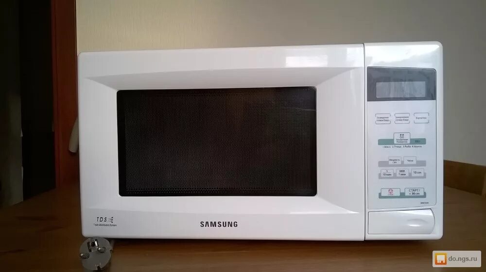 микроволновка lg convection intellowave mc766y. камышин микроволновки. микроволновка в челябинске. авито микроволновки белгород. микроволновка самсунг ce945gr с грилем.