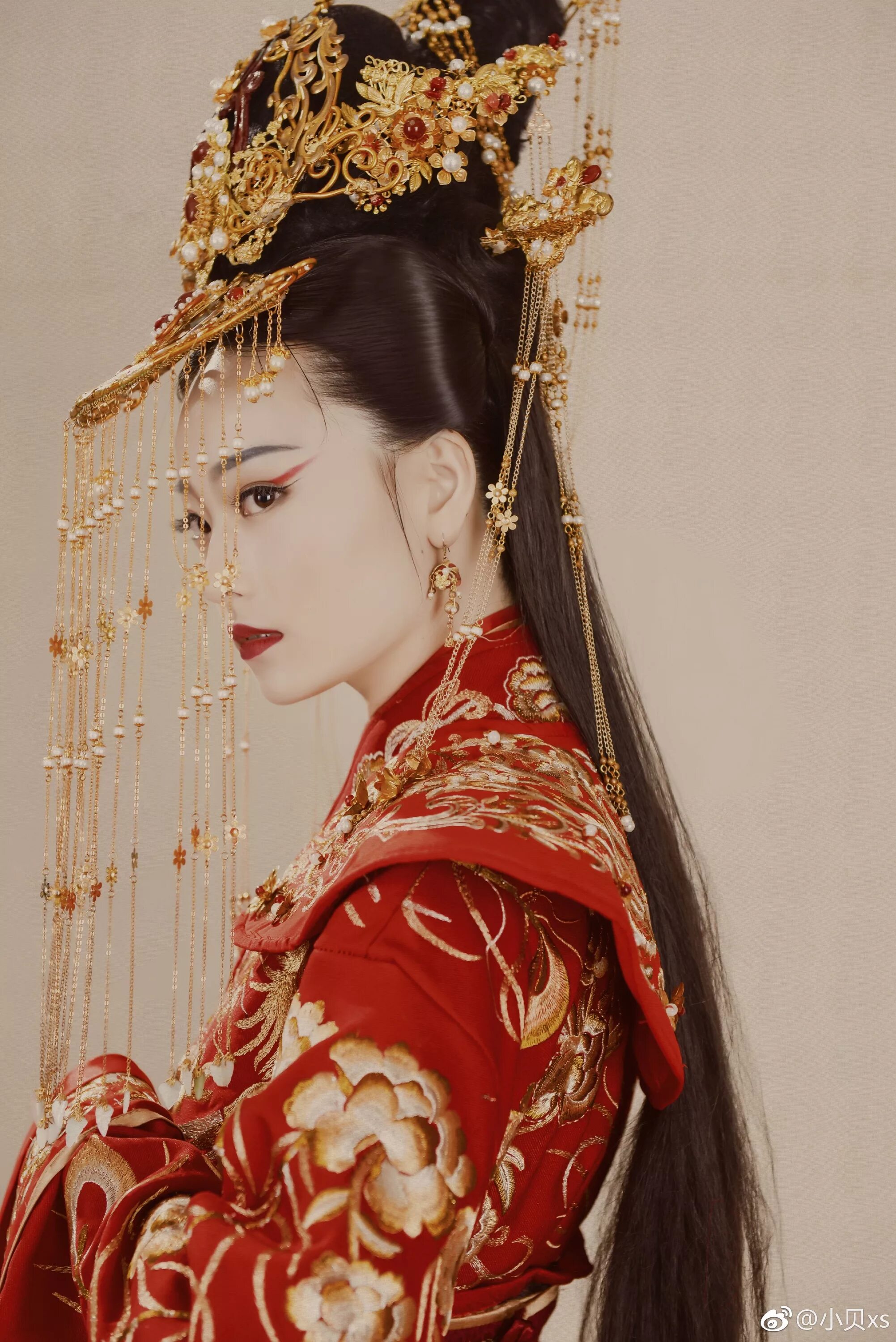 Asian queen