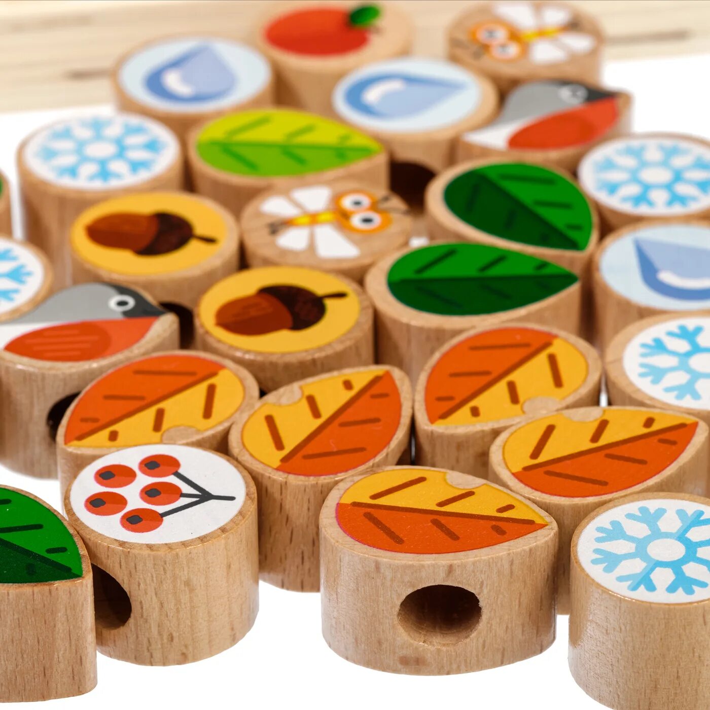 Wooden games. Дерево-шнуровка МДИ д104. Деревянные игрушки для малышей. Игрушка деревянная развивающая. Детские игрушки из дерева.
