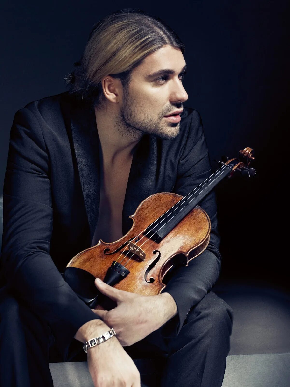 David garrett 2021. Скрипач виртуоз дэвид гарретт. Дэвид скрипач слушать. Скрипач дэвид гарретт. Скрипач дэвид гарретт.