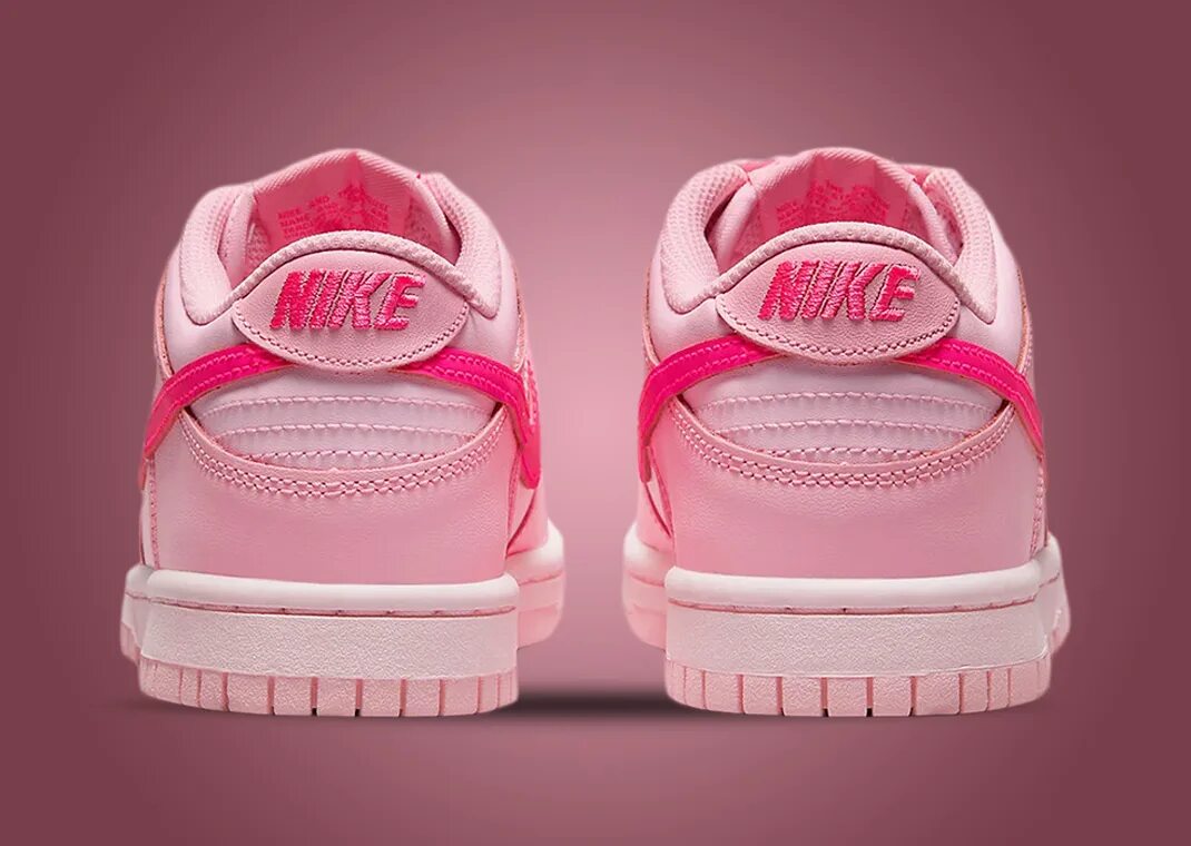 Nike dunk розовые. Nike Dunk Triple Pink. Nike Dunk Low Triple Pink. Nike Triple Pink. Nike Dunk SB Pink.