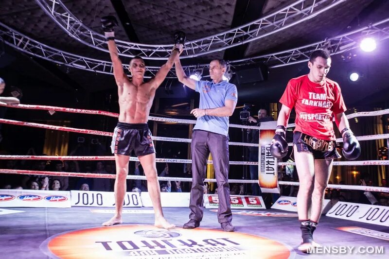 Файт аппельт. Fight night round 4 xbox 360. Стк файт. Maceta файт. Fight night round 4.