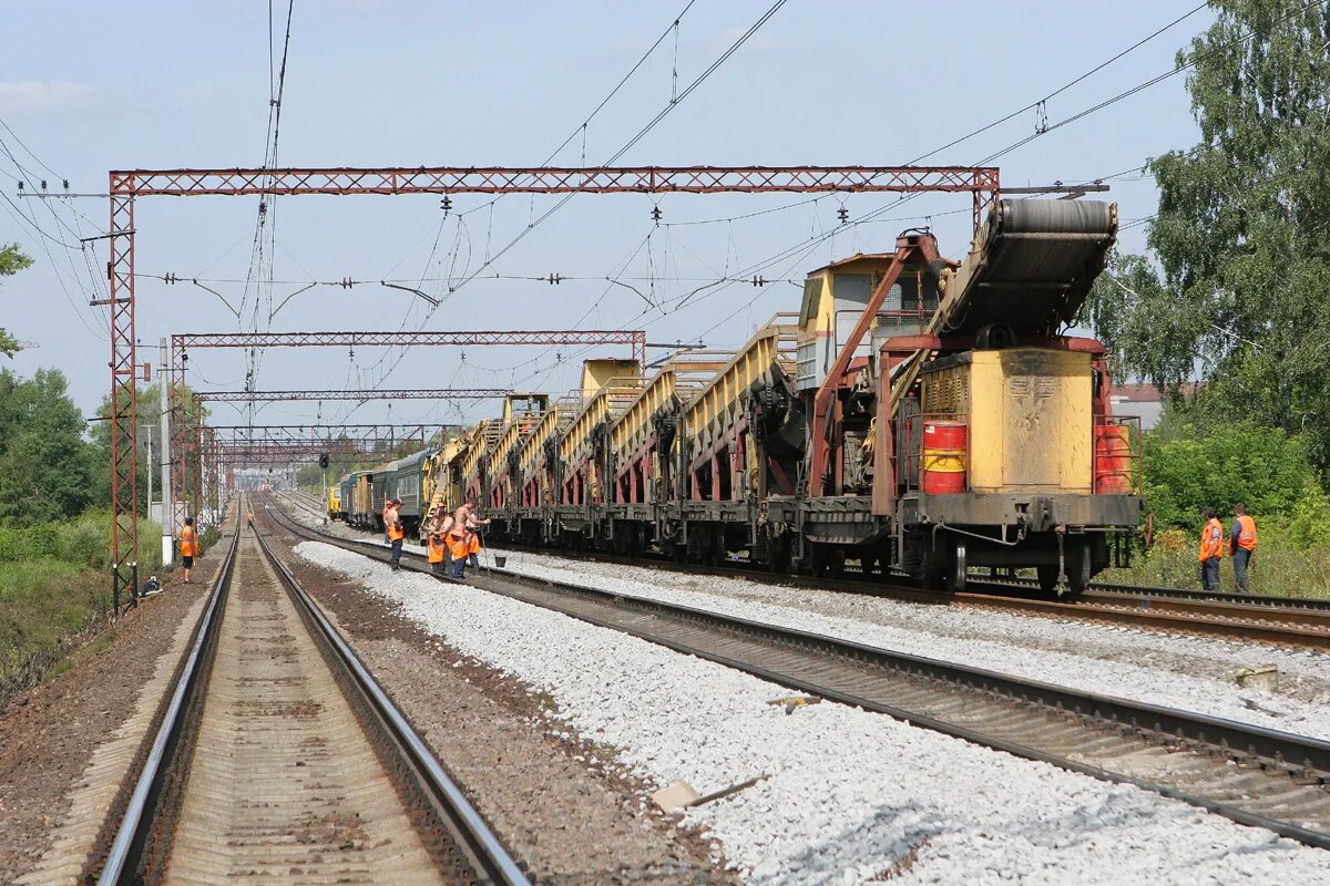 вл10у 876. электричка подольск щербинка. щербинка силикатная. станция берданосовка в 2000 году. щербинка силикатная.