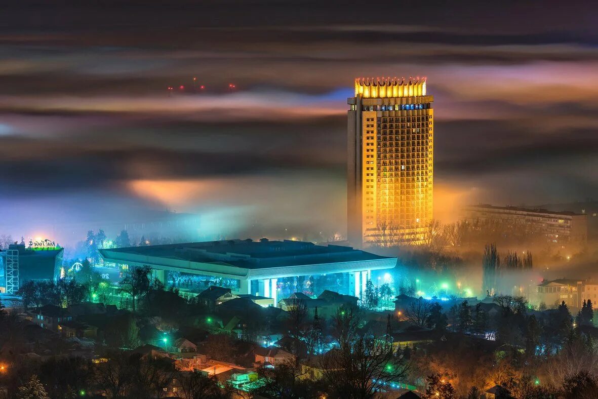 Almaty hotel. Алма-Ата гостиница Казахстан. Отель Казахстан Алматы. Гостиница Марриотт, г.Алма-Ата, Казахстан. Гостиница Казахстан город Алматы.