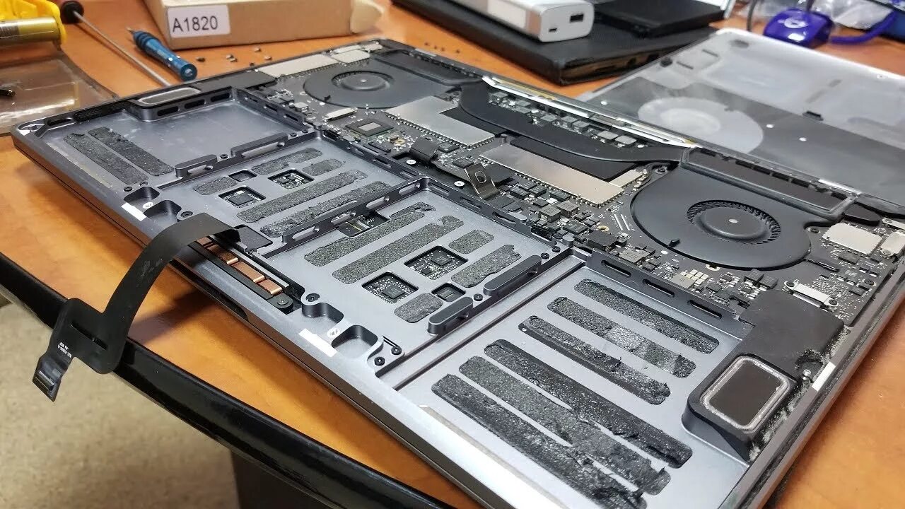 Аккумулятор macbook pro 13 2017. Аккумулятор macbook pro 15 2017. аккумулятор для macbook pro 13 2017. macbook pro 2017 аккумулятор. батарея на макбук про 15.
