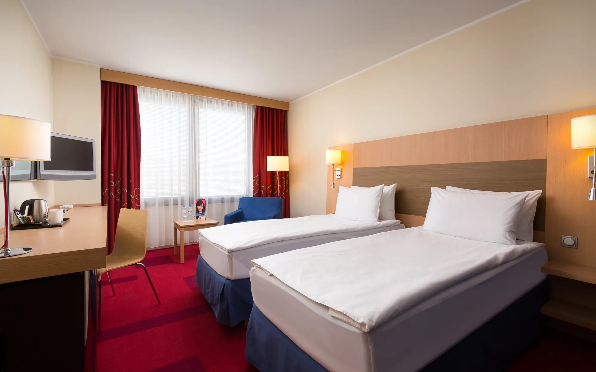 М инн санкт. Park Inn Pribaltiyskaya Санкт-Петербург. Park Inn by Radisson Pribaltiyskaya Hotel 4*. Отель Park Inn Pribaltiyskaya 4 Санкт Петербург. Oтель «Park Inn by Radisson Прибалтийская».