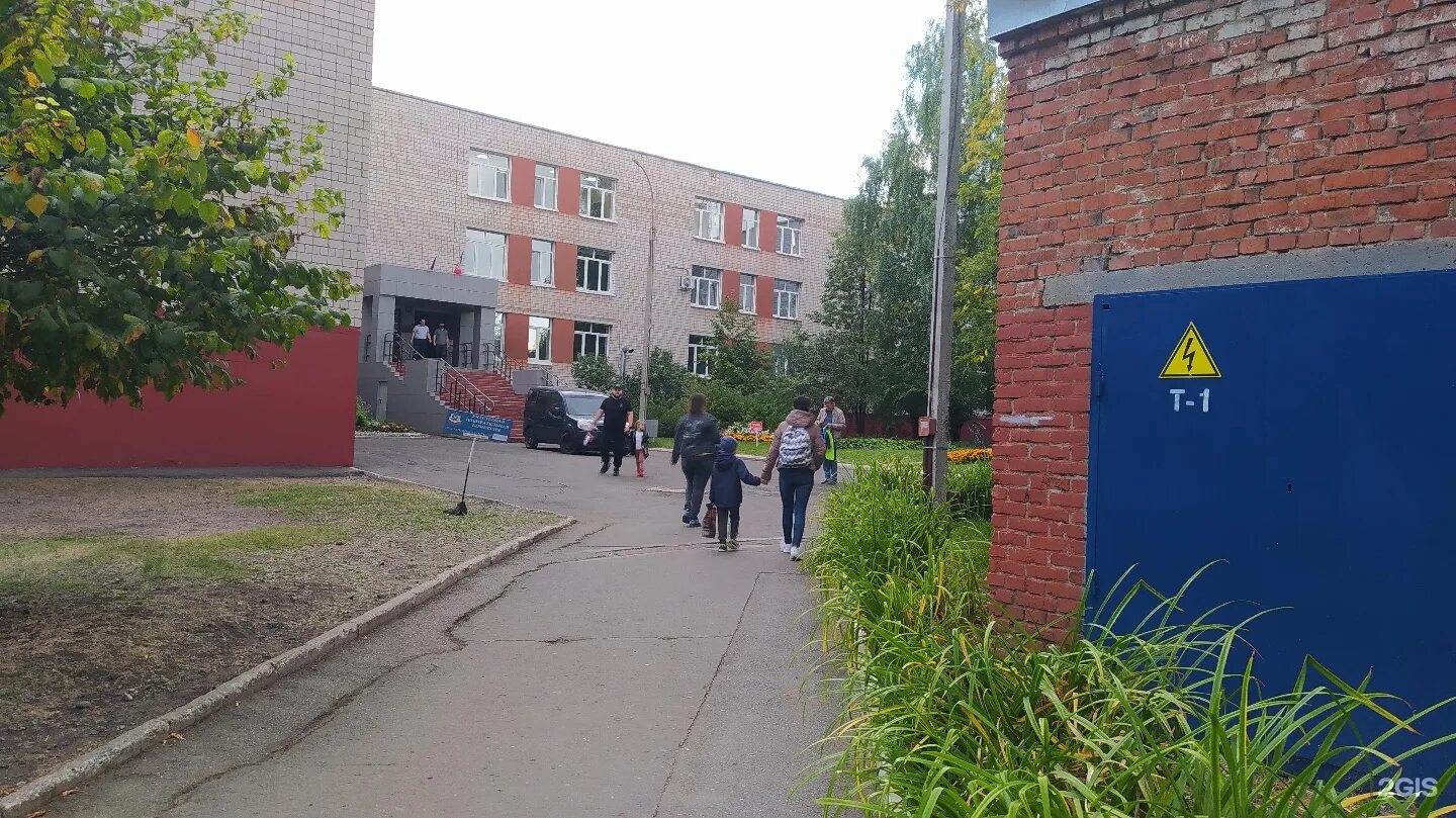 ижевск ул удмуртская гимназия 56. школа 56 ижевск гимназия. гимназия 56 ижевск. гимназия 56 ижевск учителя. гимназия 56 ижевск учителя.