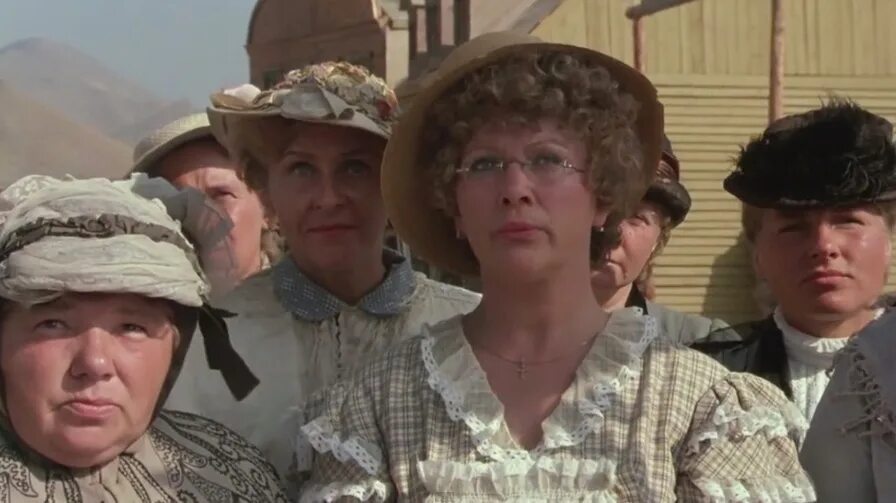 иншаков человек с бульвара капуцинов. галина польских в фильме человек с бульвара капуцинов. павел абдалов человек с бульвара капуцинов. александра яковлева человек с бульвара капуцинов. андрей миронов человек с бульвара капуцинов.