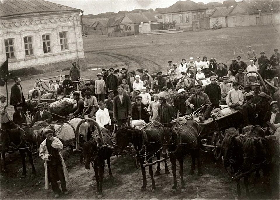 Миграция 18 века. Переселенцы Колонисты немцы Поволжье Саратов. Быт немцев Поволжья Саратов. Немцы Поволжья в Саратове 19 век. Переселенцы Колонисты немцы Поволжье.