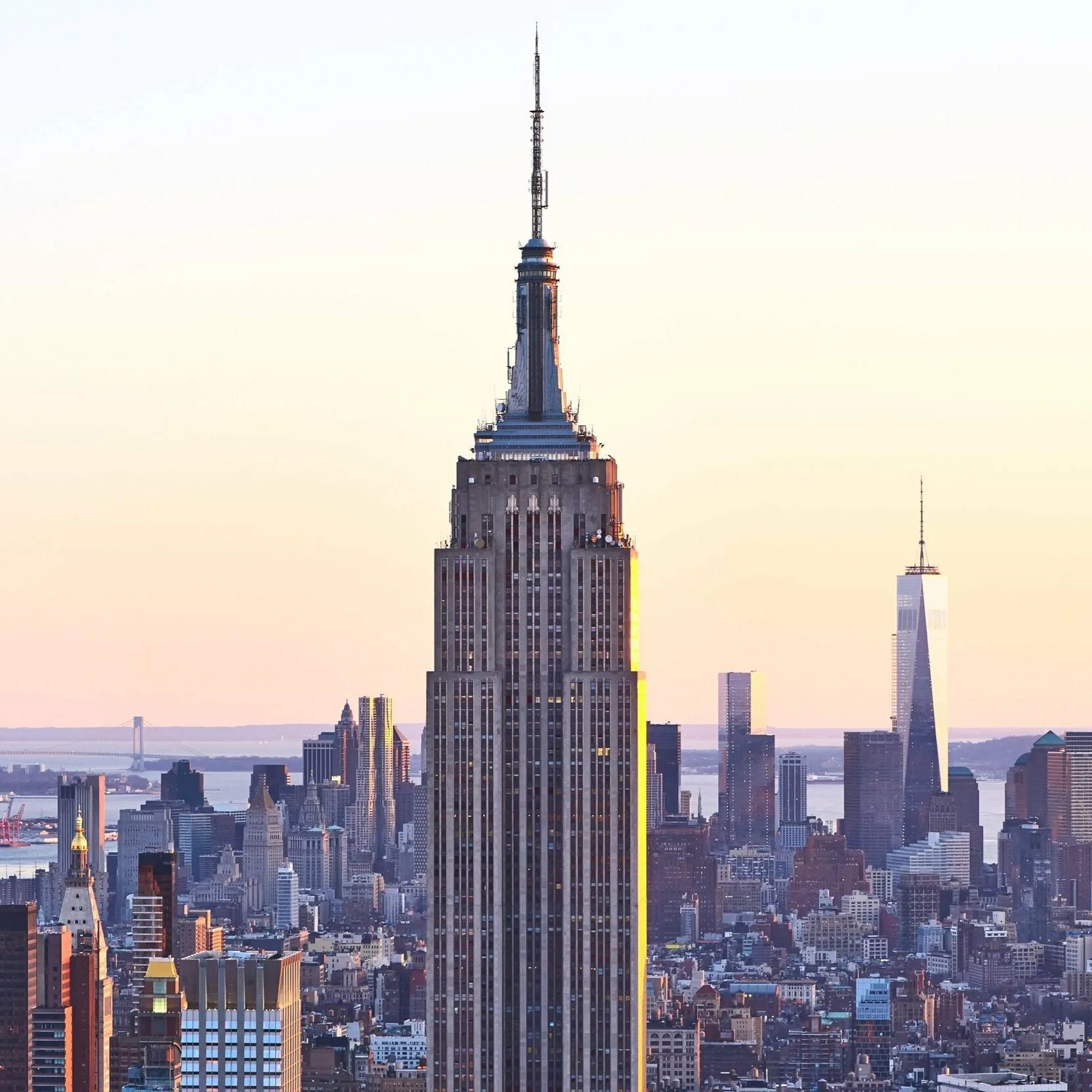 102 этаж. 102 этаж. Вид с эмпайр стейт билдинг. 102 этаж. 102 этаж эмпайр стейт билдинг.