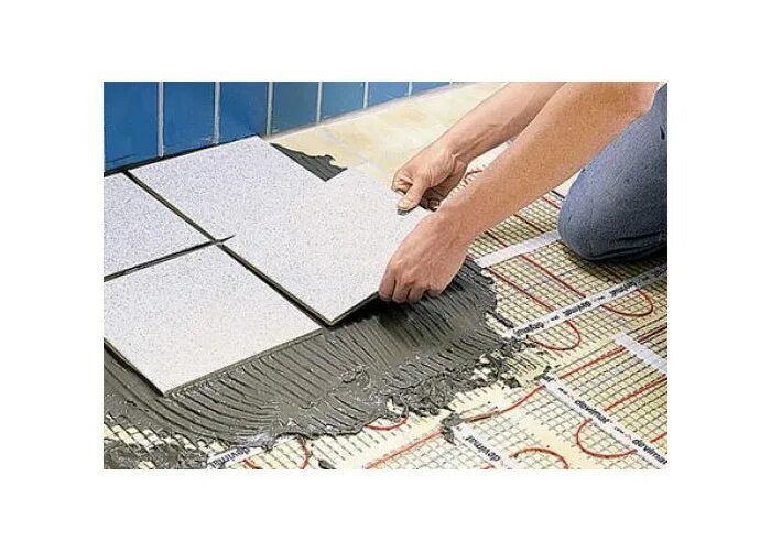 Плиточник услуги. Мастер плиточник. Укладка плитки в ванной. Плитка выполню работу. Плитка выполню работу.