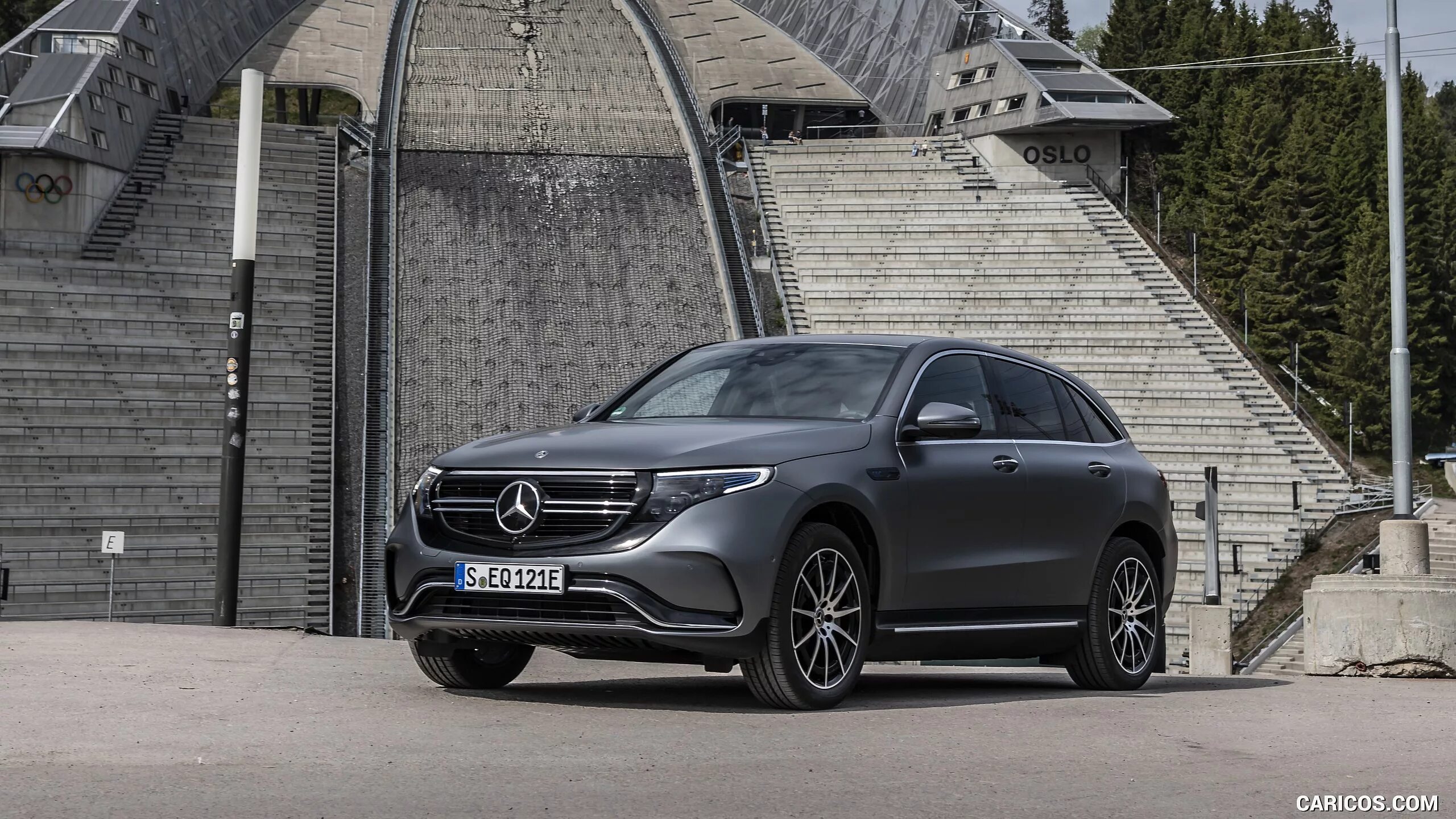 Mercedes s560 2020. Hybrid au. Мерседес е200 амг 2020. Мерседес с 180 новый. Новый мерс a180.