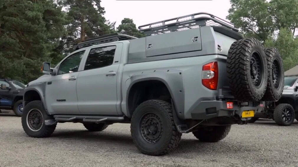 Тойота тундра 4х4. Тойота тундра 4 на 4. Toyota Tundra 4x4 Tuning. Toyota Tundra 4x4 зверобой. 4х4 tundra