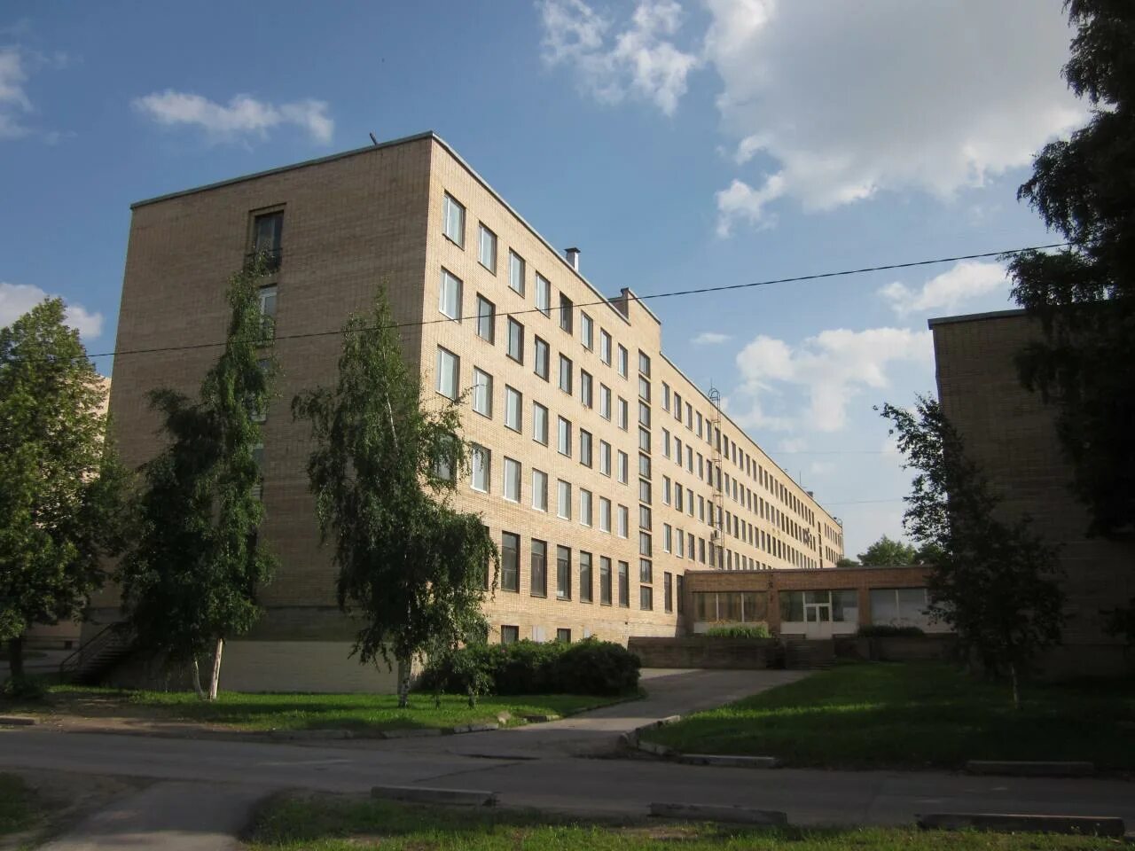 Политехнический университет спб институт промышленного. Сзту – северо-западный открытый технический университет. Санкт петербургский университет мвд аврова. Аврова 33 университет мвд. Спбгу факультет журналистики.