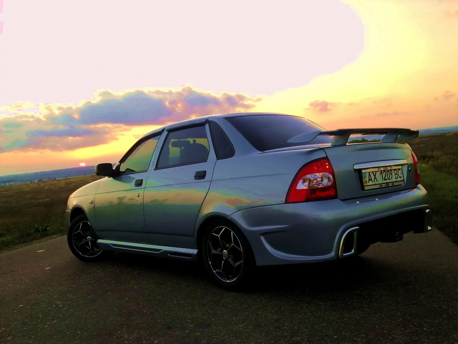 Затюнингованная лада приора. Тюнинговая лада приора седан. Приора 1000 сил. Приора прокачка. Приора прокачка.